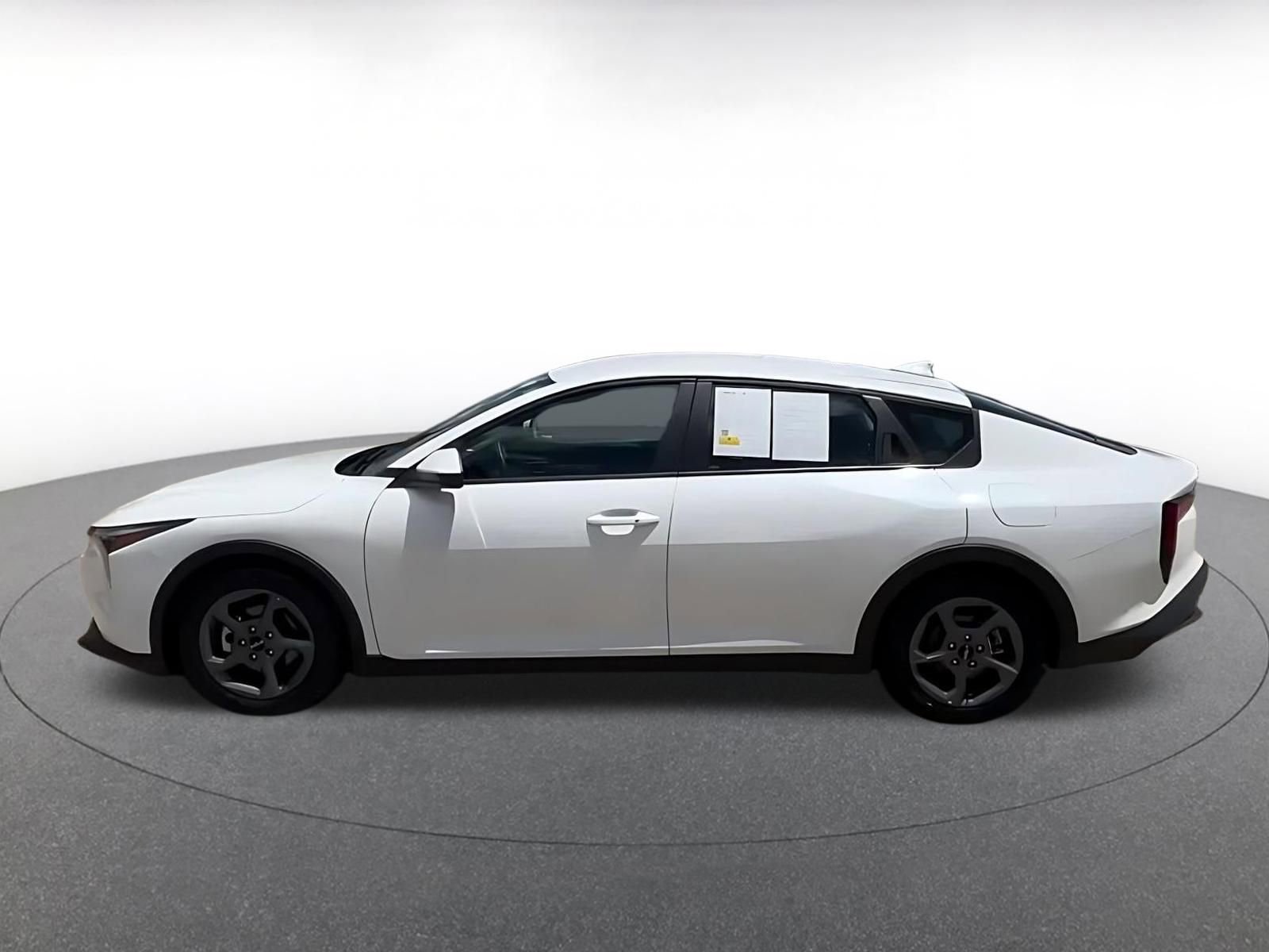 Thumbnail: 2025 Kia K4 - 10