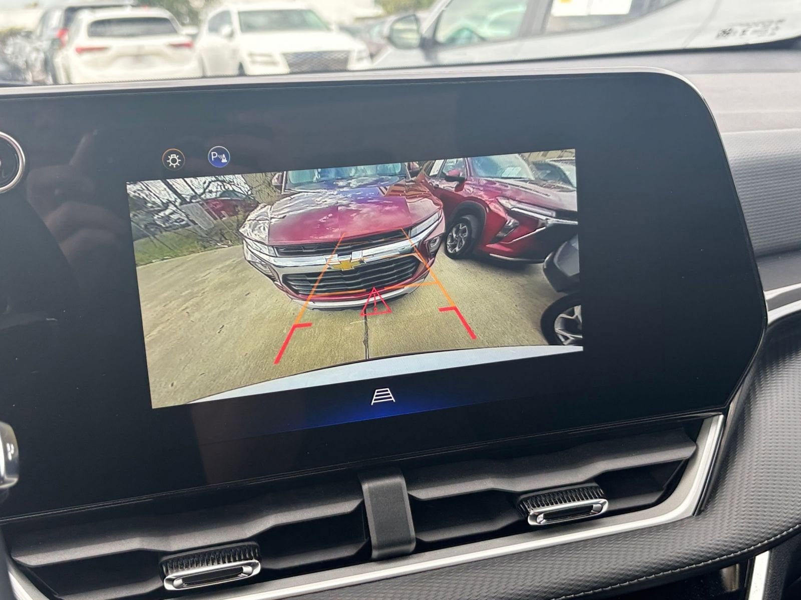 Thumbnail: 2025 Chevrolet Equinox - 17