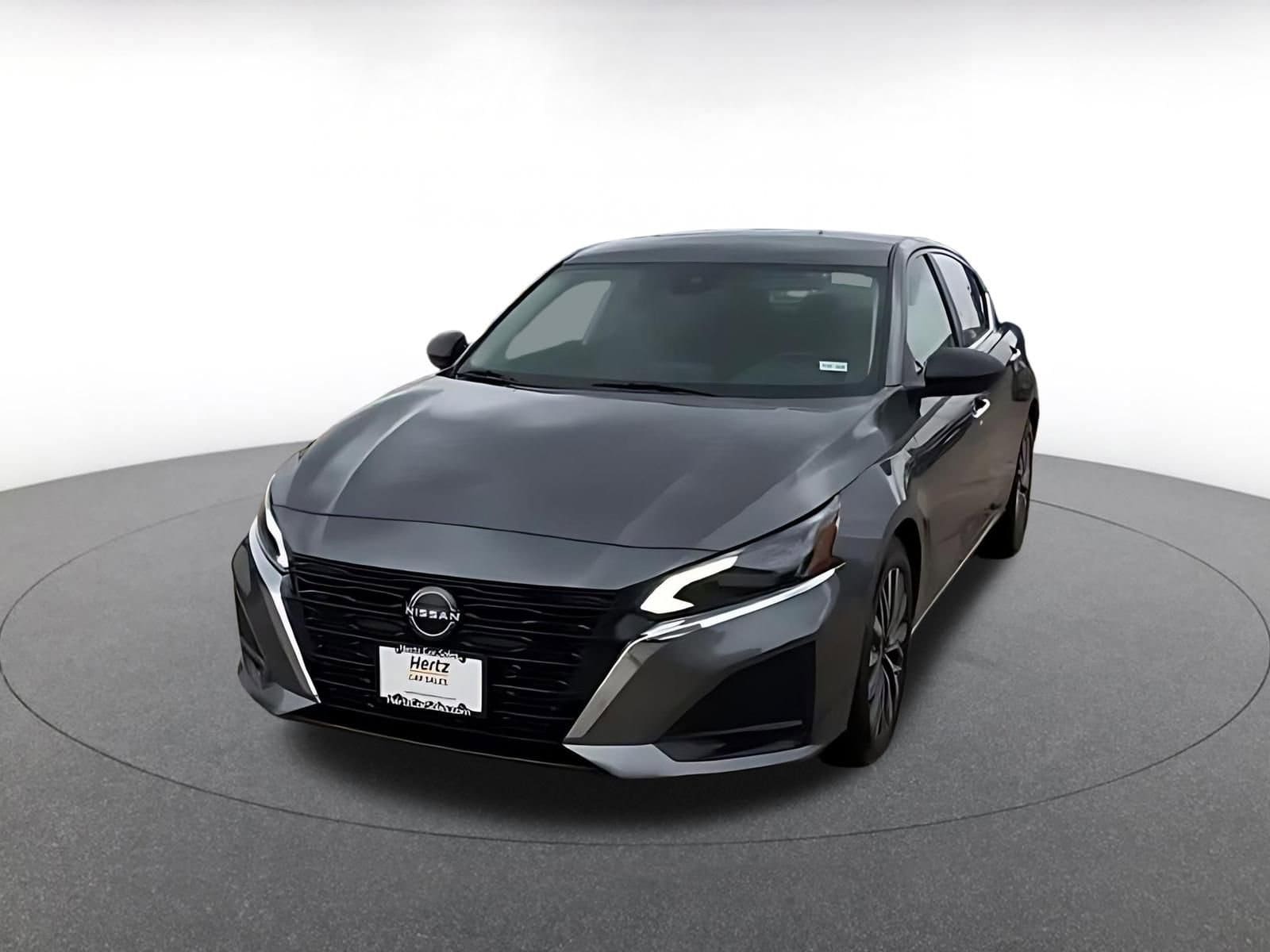 Thumbnail: 2025 Nissan Altima - 7