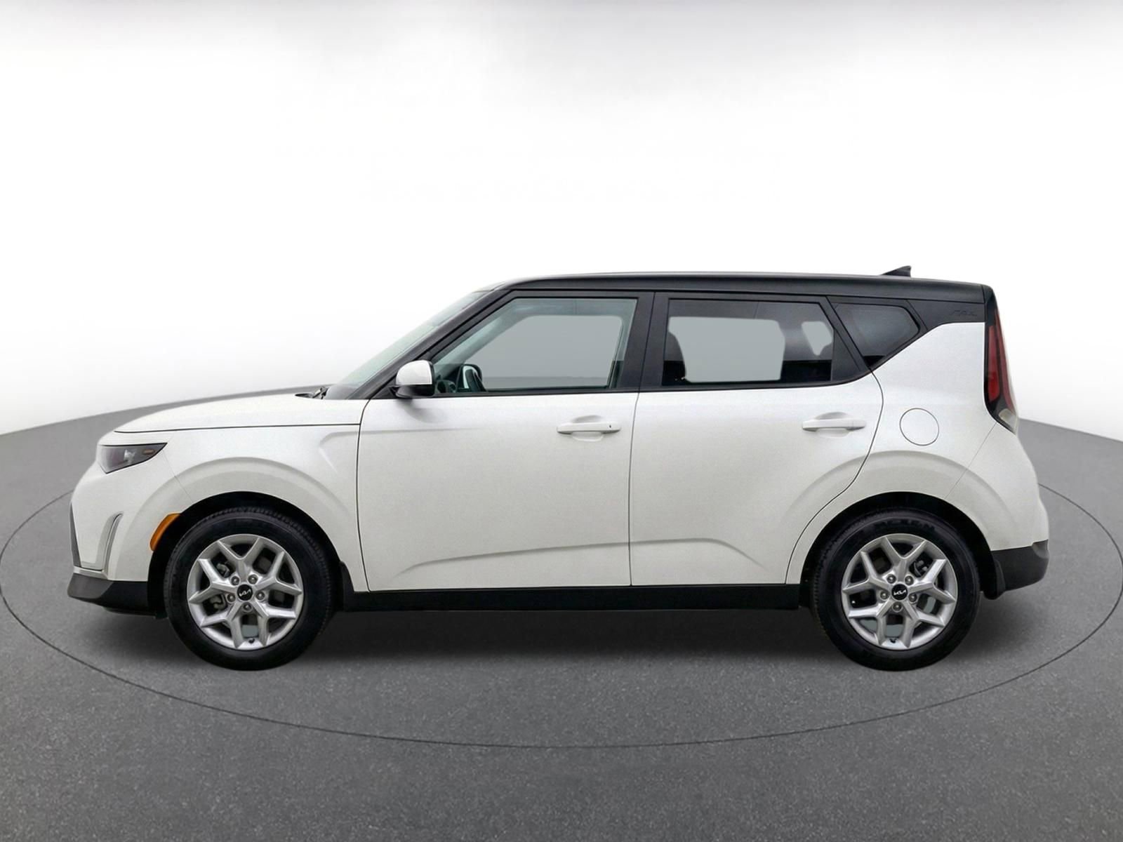 Thumbnail: 2025 Kia Soul - 4