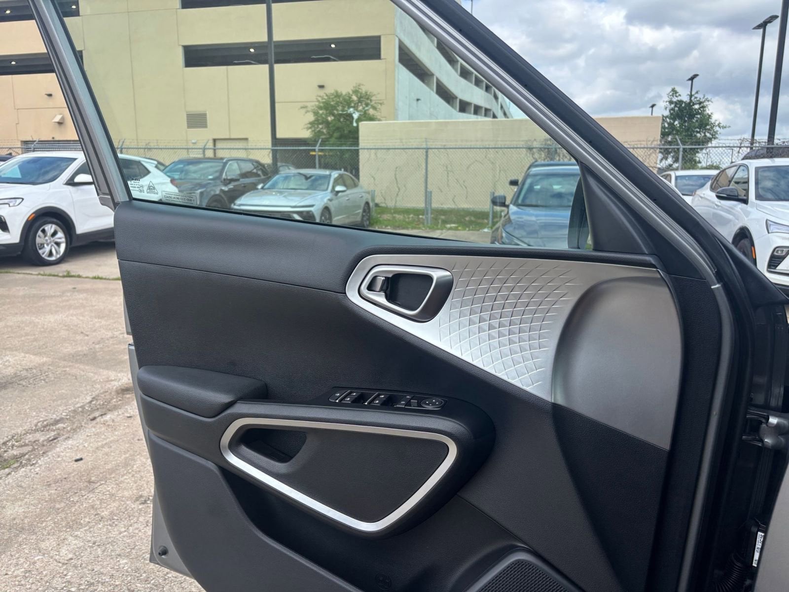 Thumbnail: 2025 Kia Soul - 18
