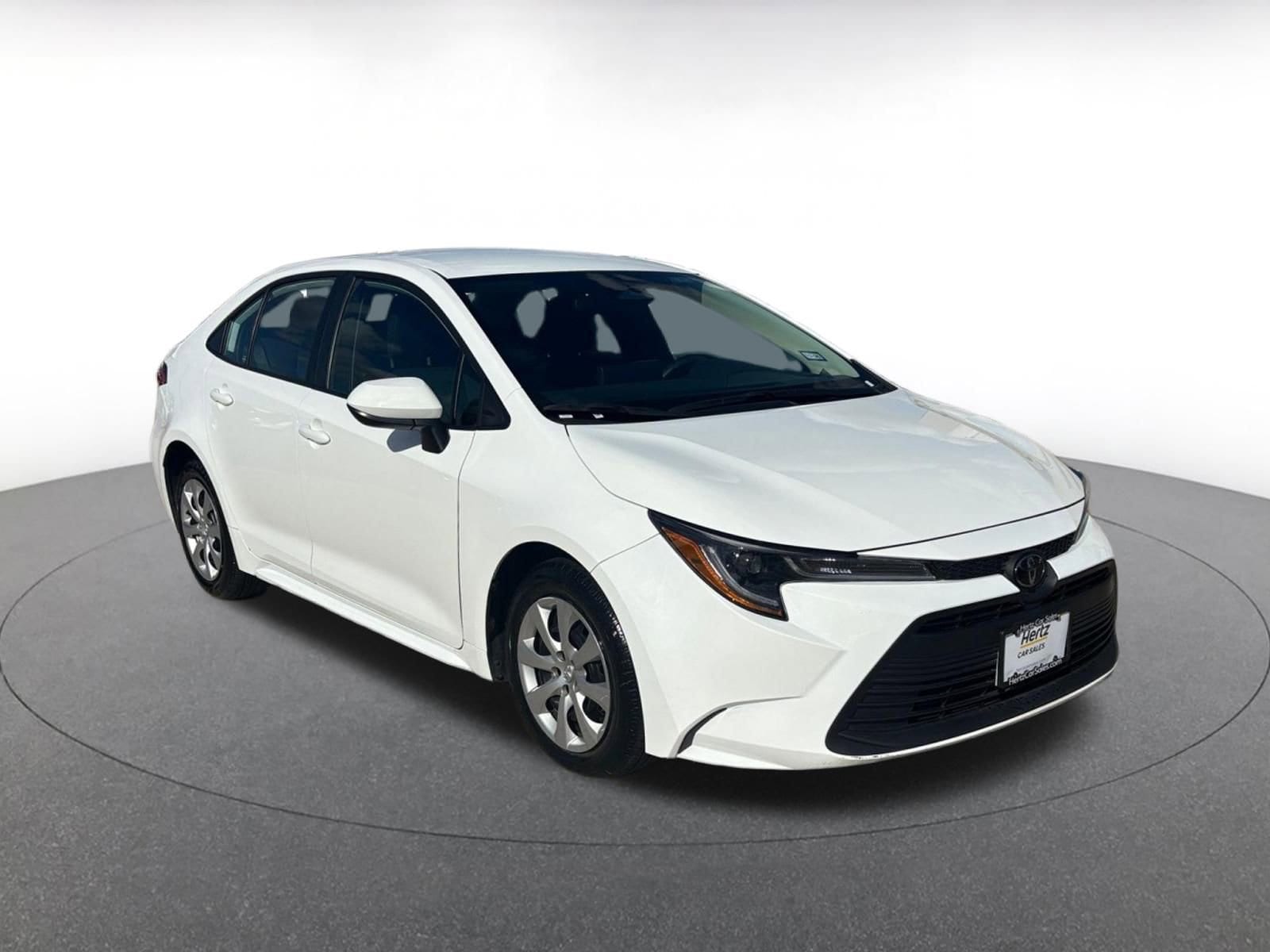 Thumbnail: 2025 Toyota Corolla - 1