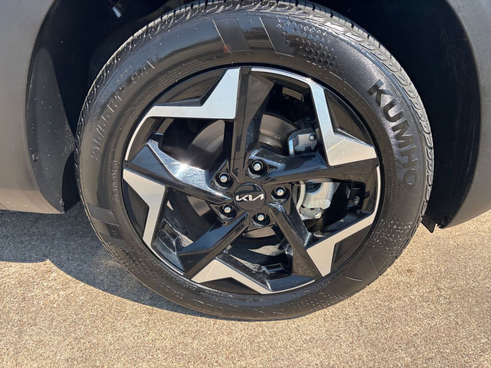 Thumbnail: 2025 Kia Seltos - 29