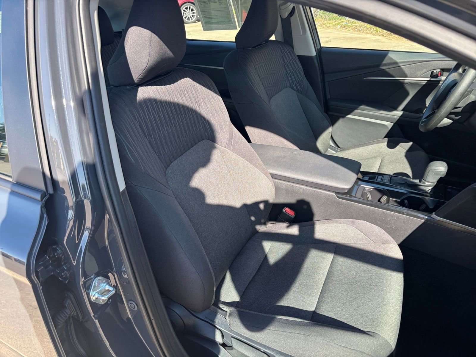 Thumbnail: 2025 Toyota Camry - 35