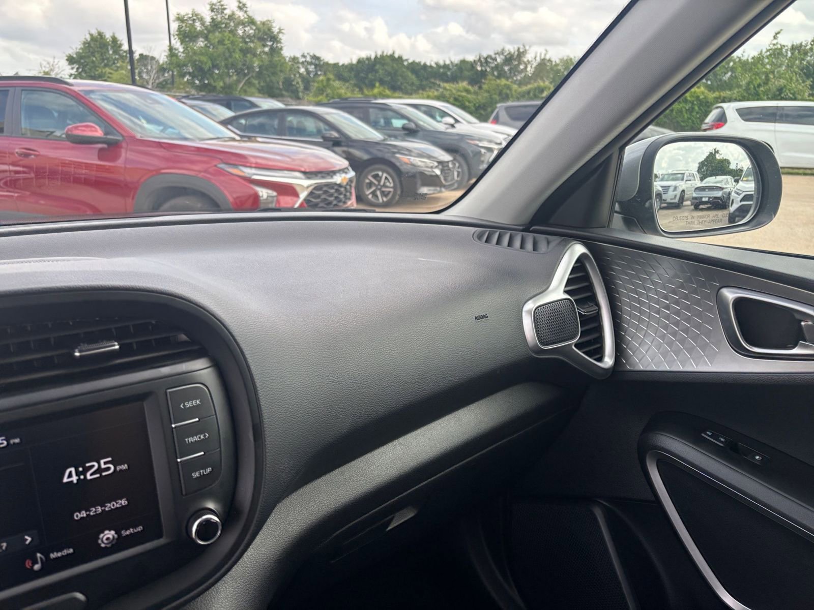 Thumbnail: 2025 Kia Soul - 33