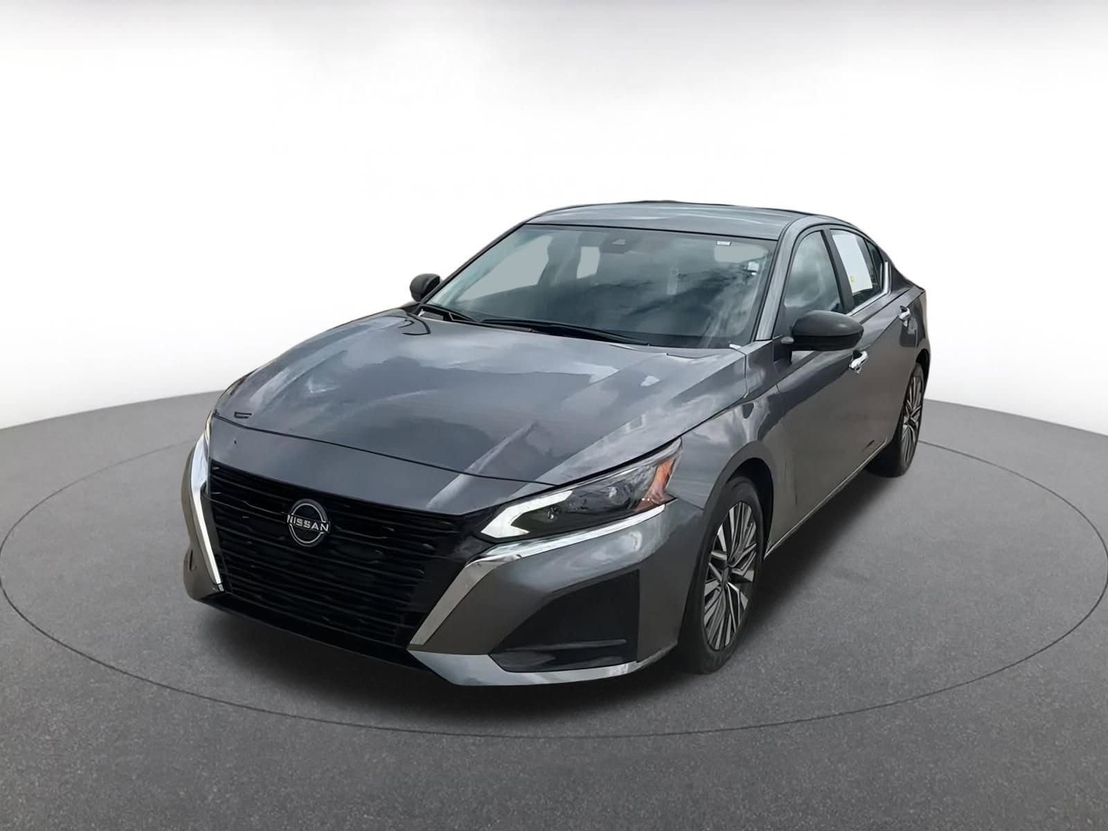 Thumbnail: 2024 Nissan Altima - 5