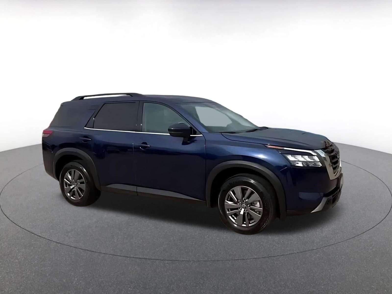 Thumbnail: 2025 Nissan Pathfinder - 2