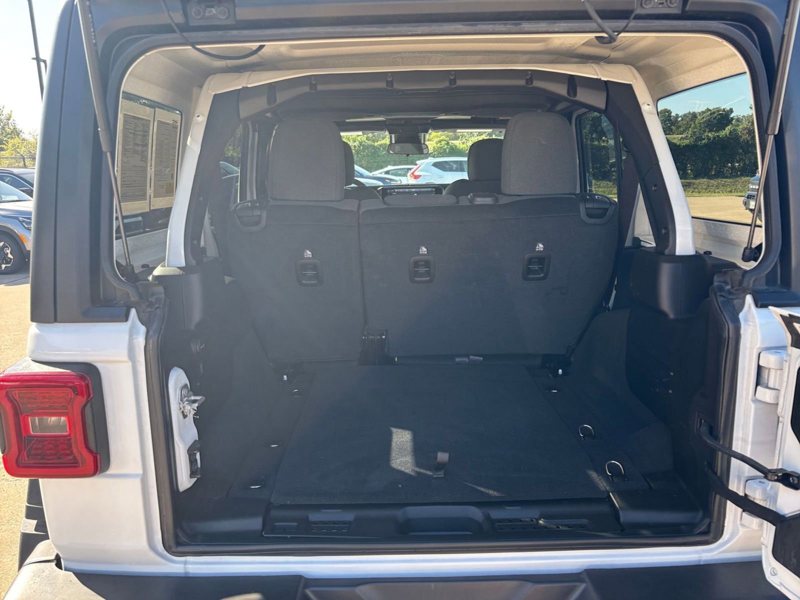 Thumbnail: 2025 Jeep Wrangler - 30