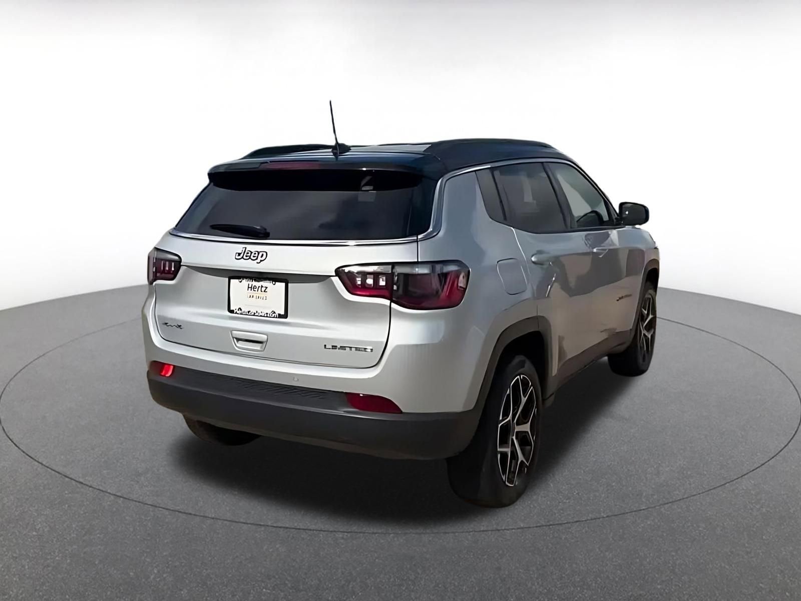 Thumbnail: 2025 Jeep Compass - 14