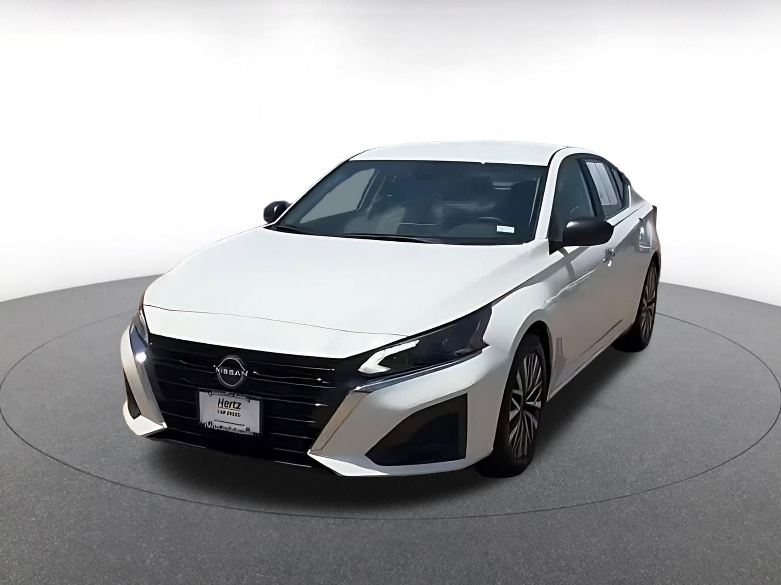Thumbnail: 2025 Nissan Altima - 7