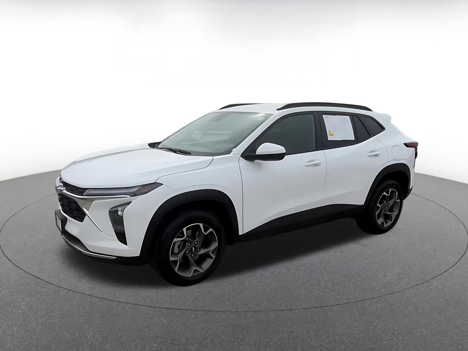 Thumbnail: 2025 Chevrolet Trax - 9