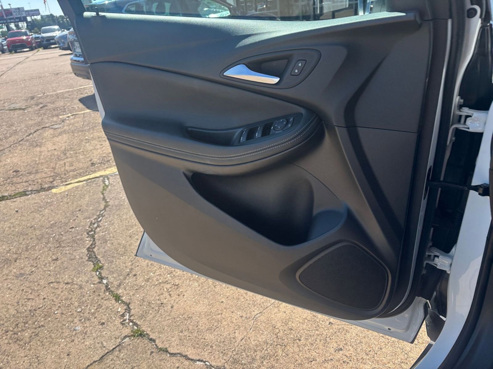 Thumbnail: 2025 Buick Encore GX - 18