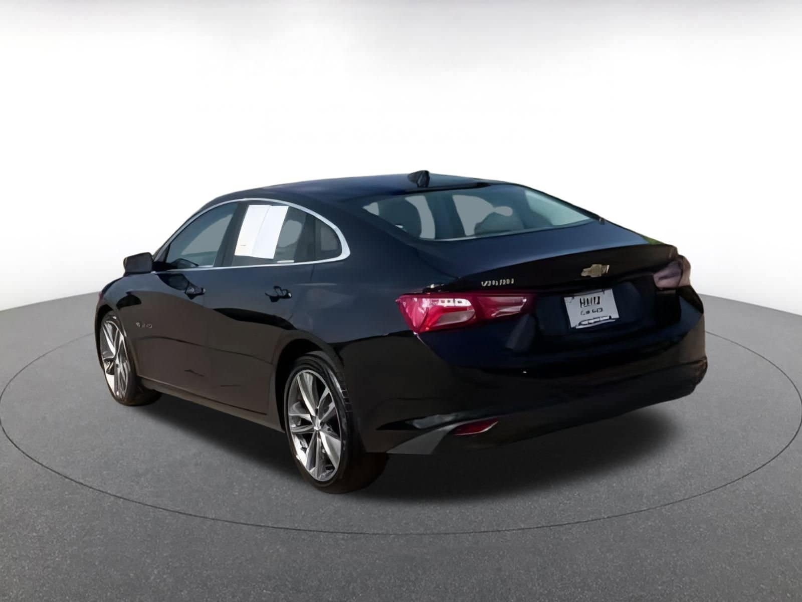 Thumbnail: 2024 Chevrolet Malibu - 16