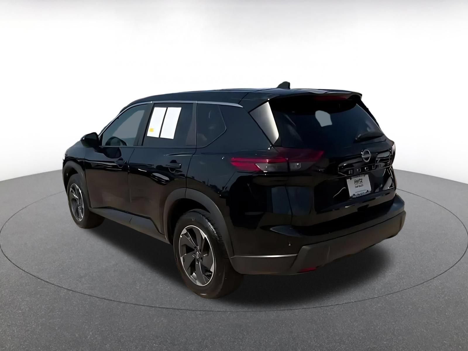 Thumbnail: 2025 Nissan Rogue - 10