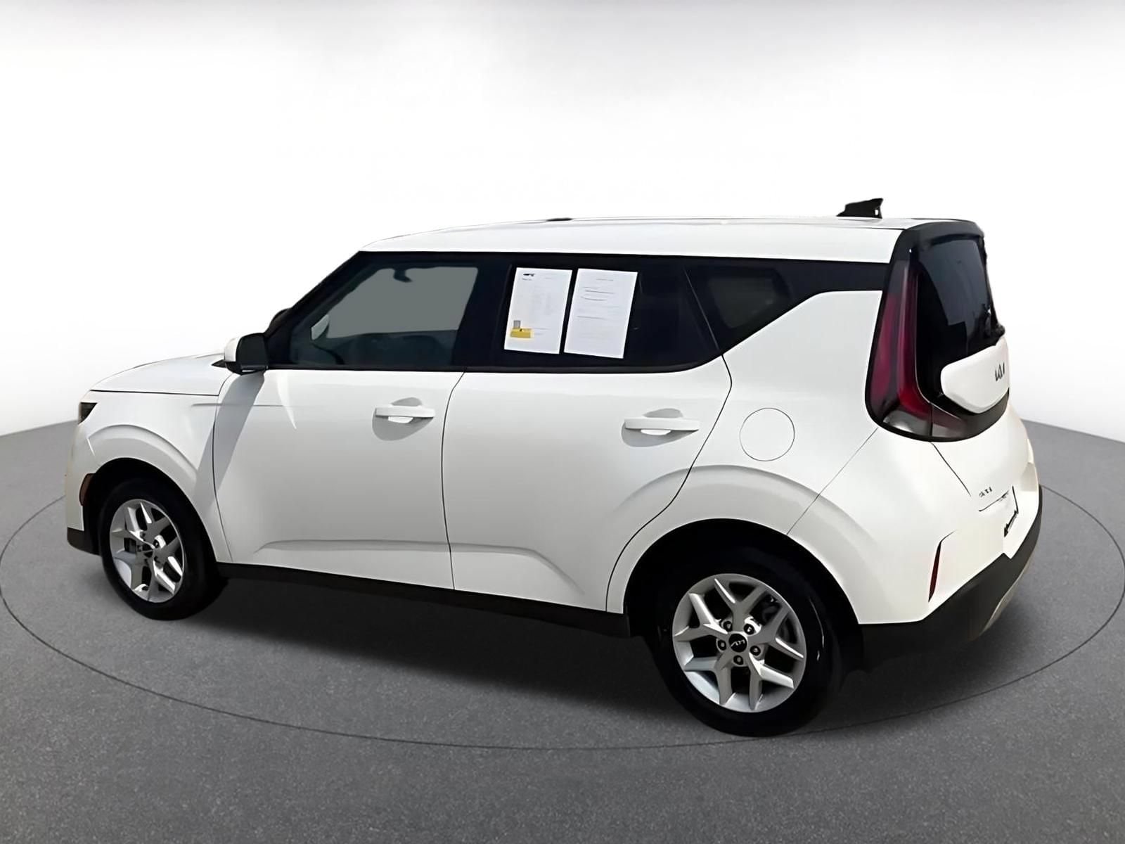 Thumbnail: 2025 Kia Soul - 10