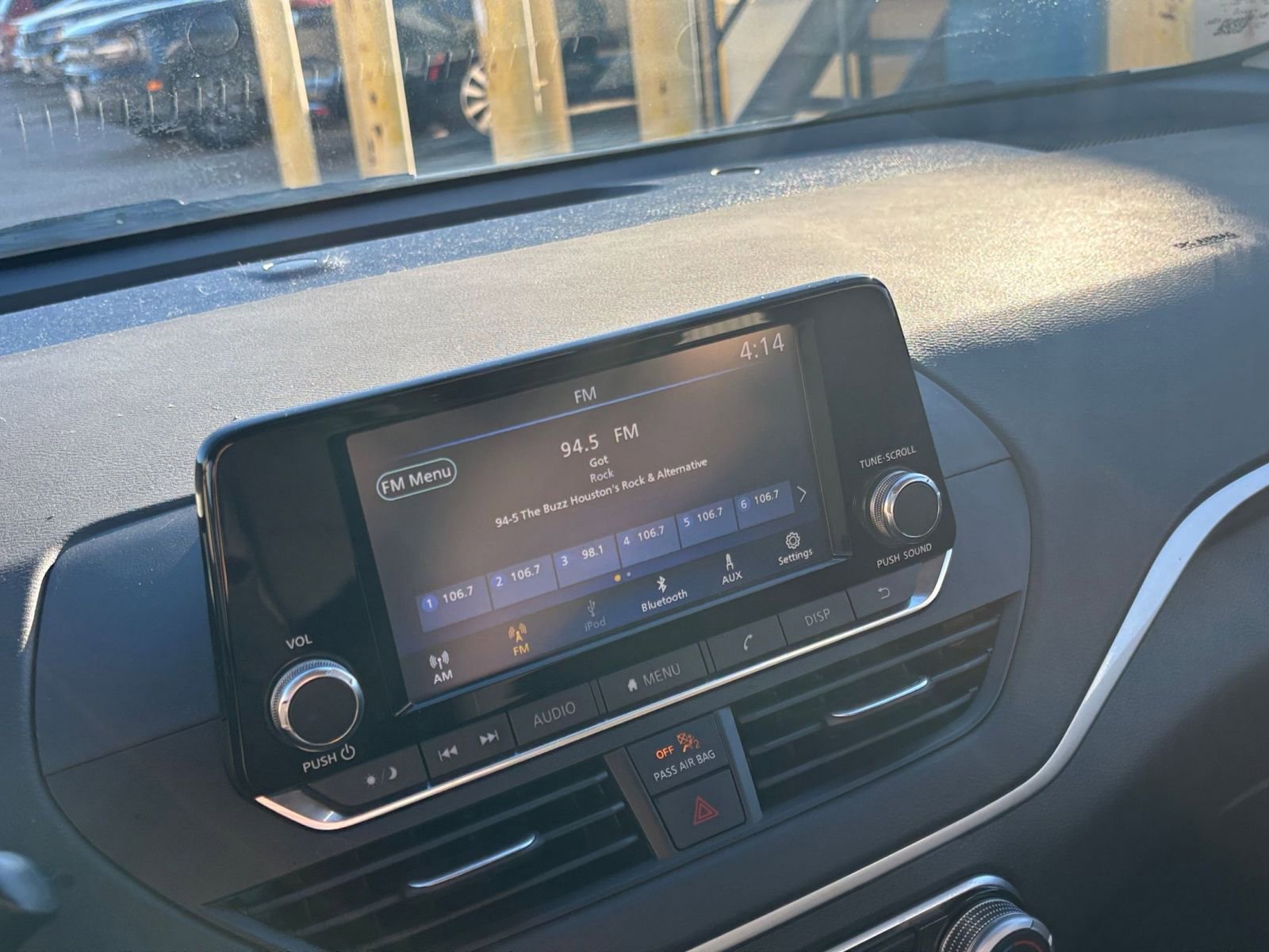 Thumbnail: 2023 Nissan Altima - 21