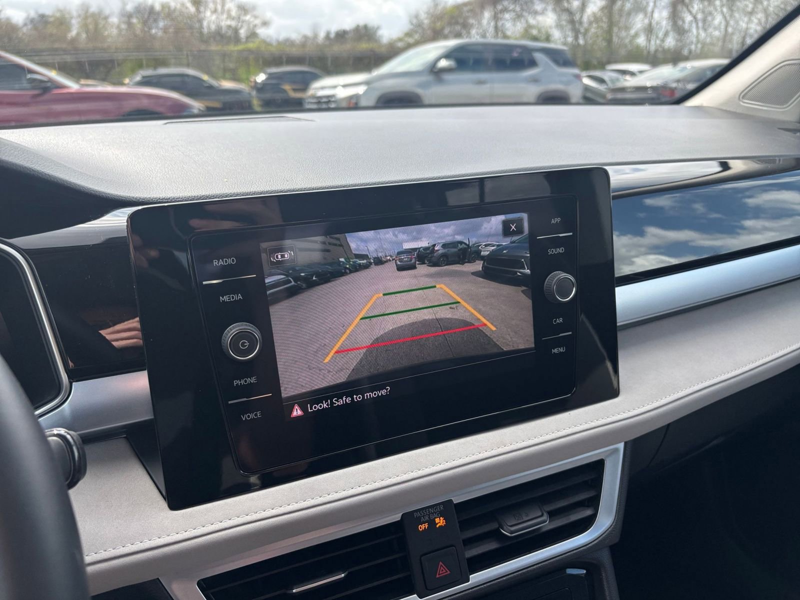 Thumbnail: 2025 Volkswagen Taos - 24