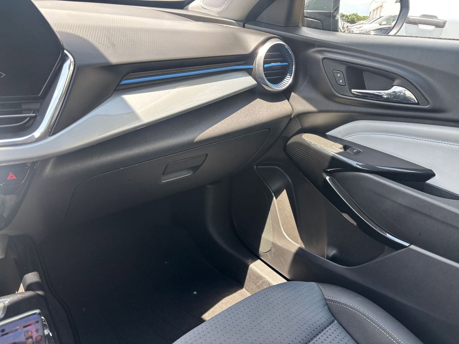 Thumbnail: 2025 Chevrolet Trax - 34
