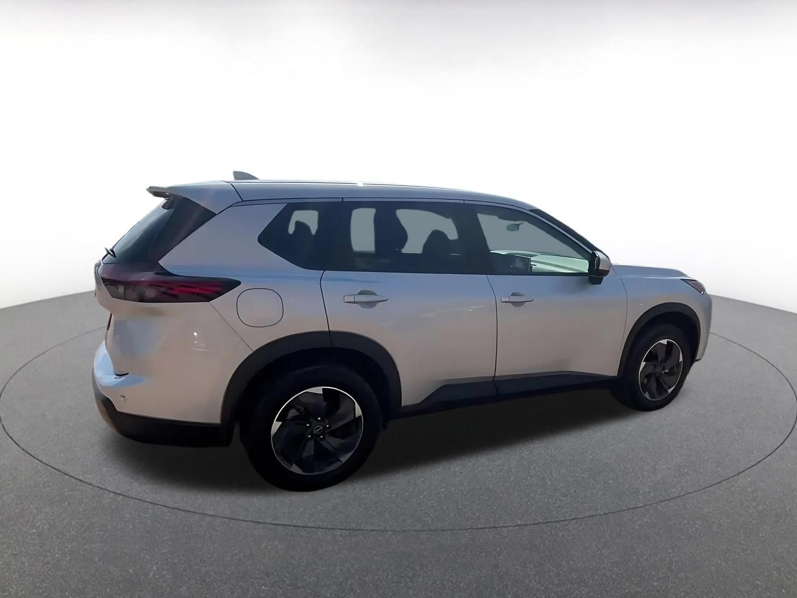 Thumbnail: 2025 Nissan Rogue - 12