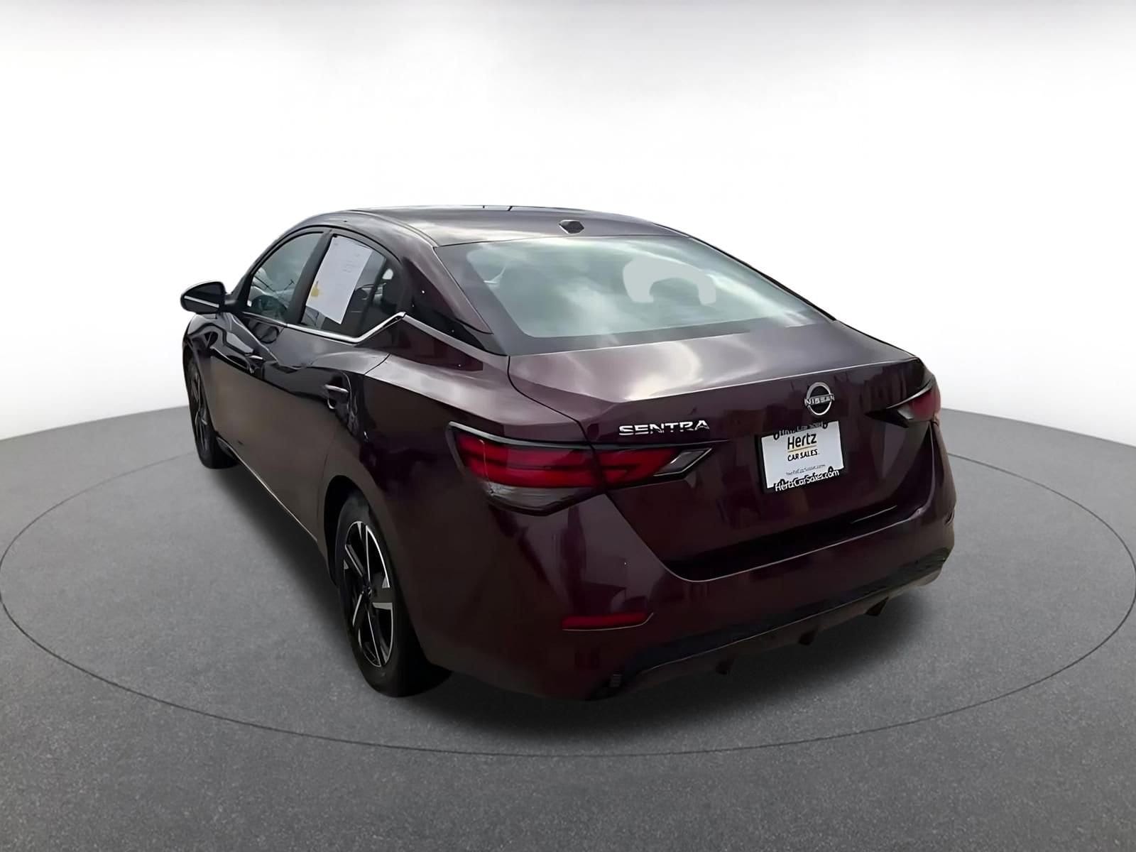 Thumbnail: 2025 Nissan Sentra - 11