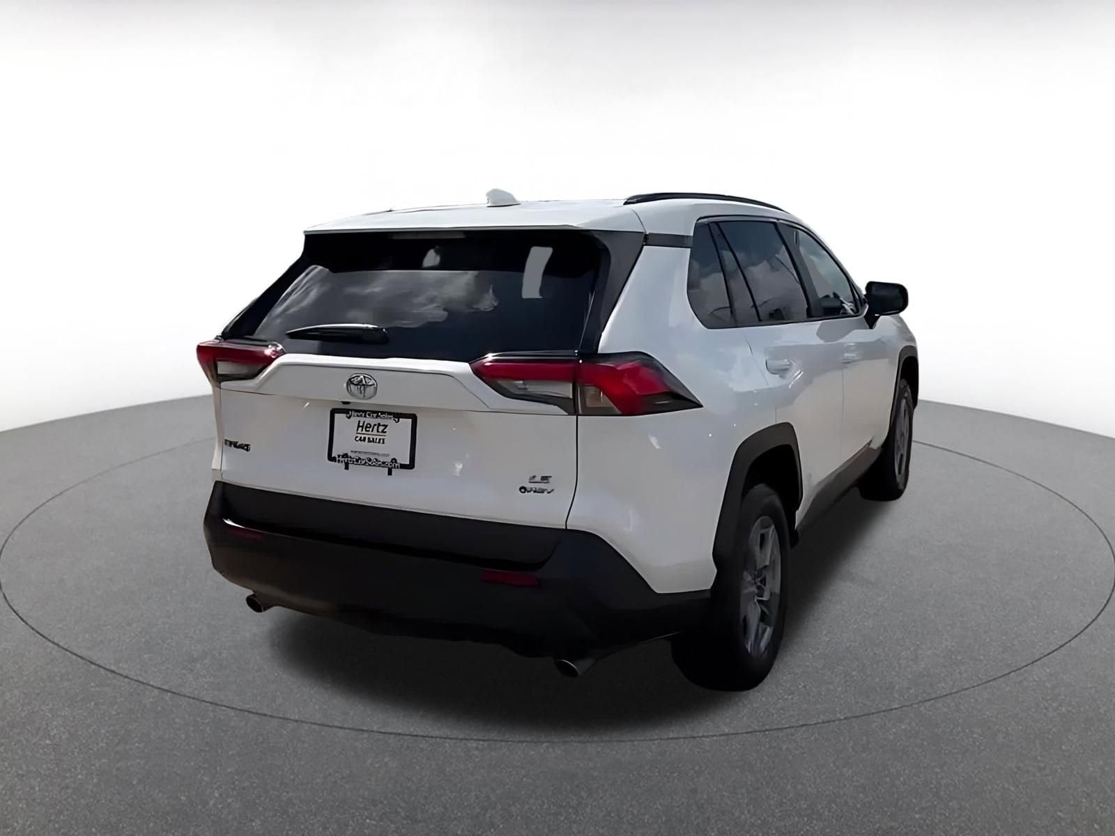 Thumbnail: 2025 Toyota RAV4 - 14