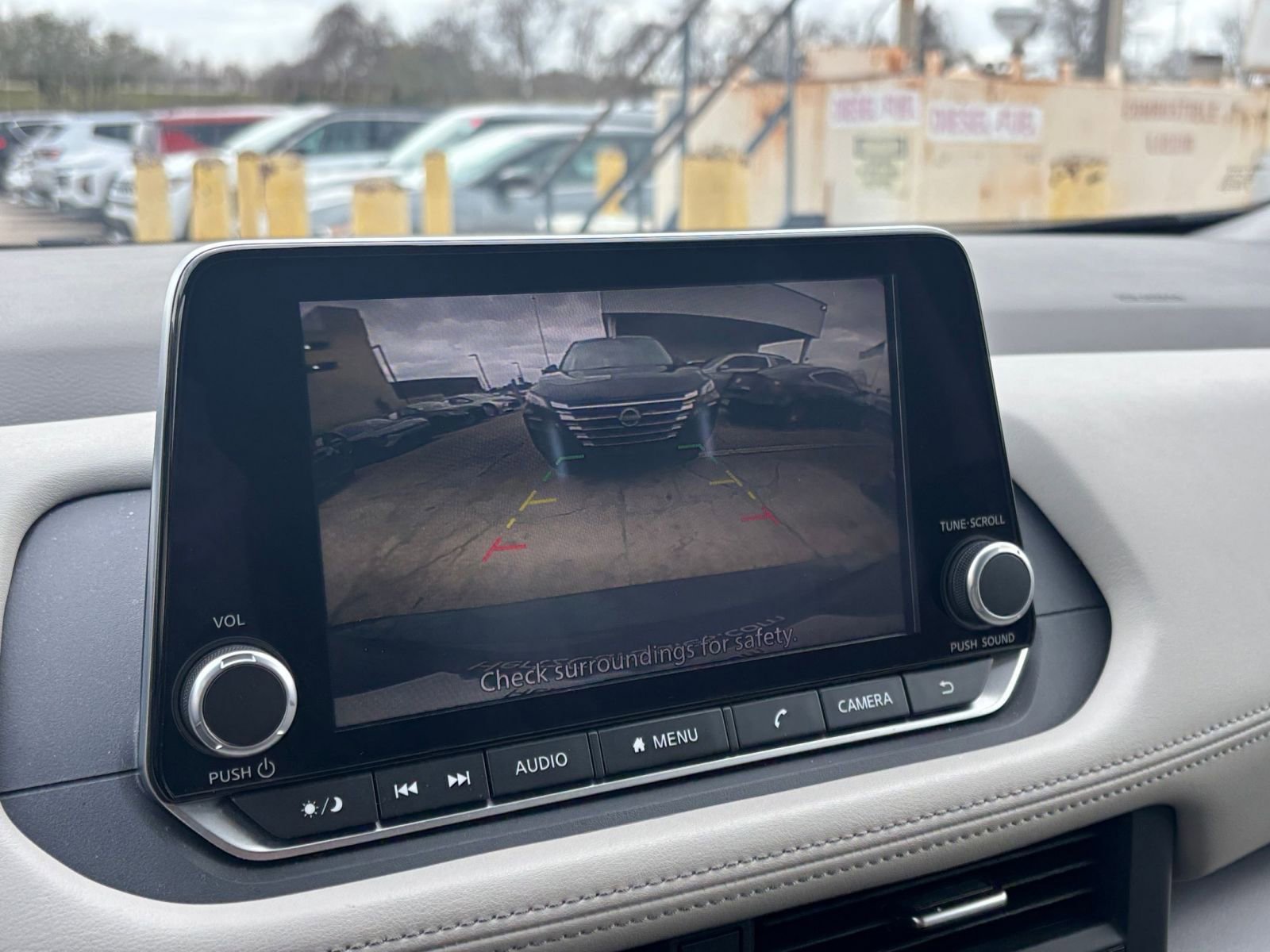 Thumbnail: 2025 Nissan Rogue - 25