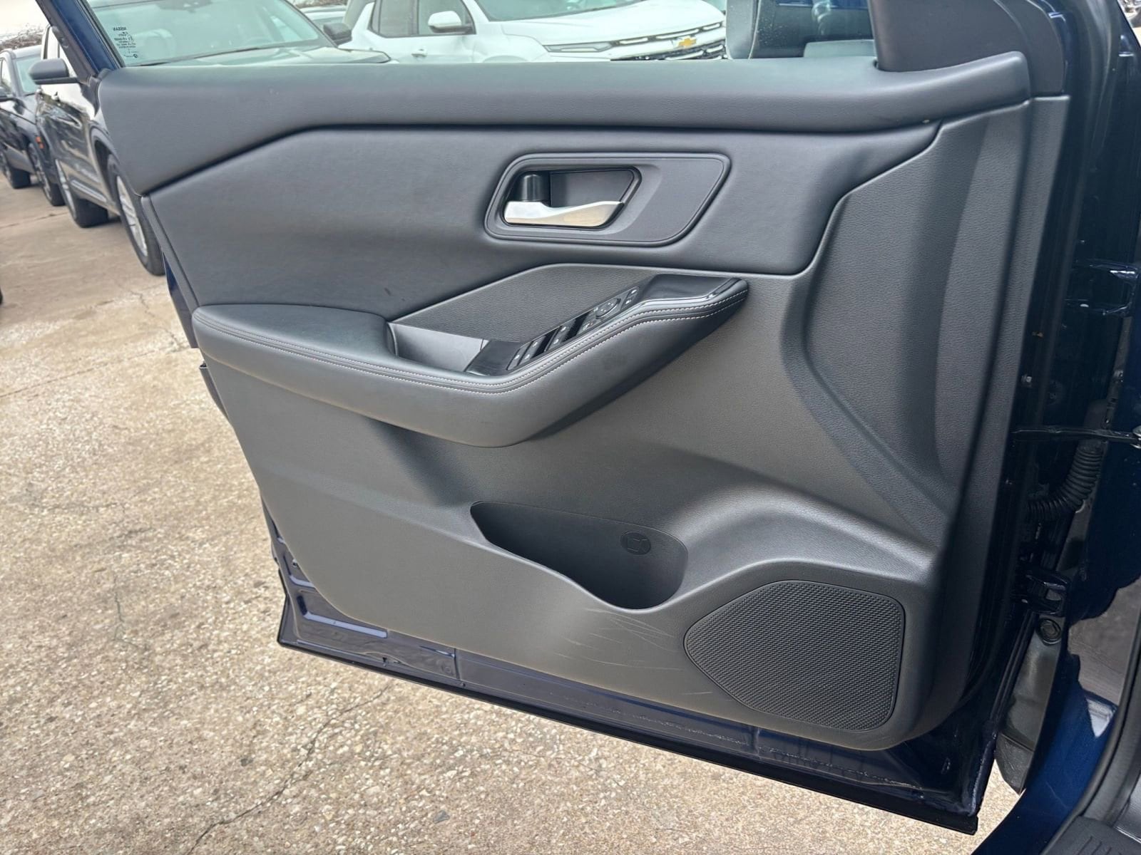 Thumbnail: 2025 Nissan Rogue - 18