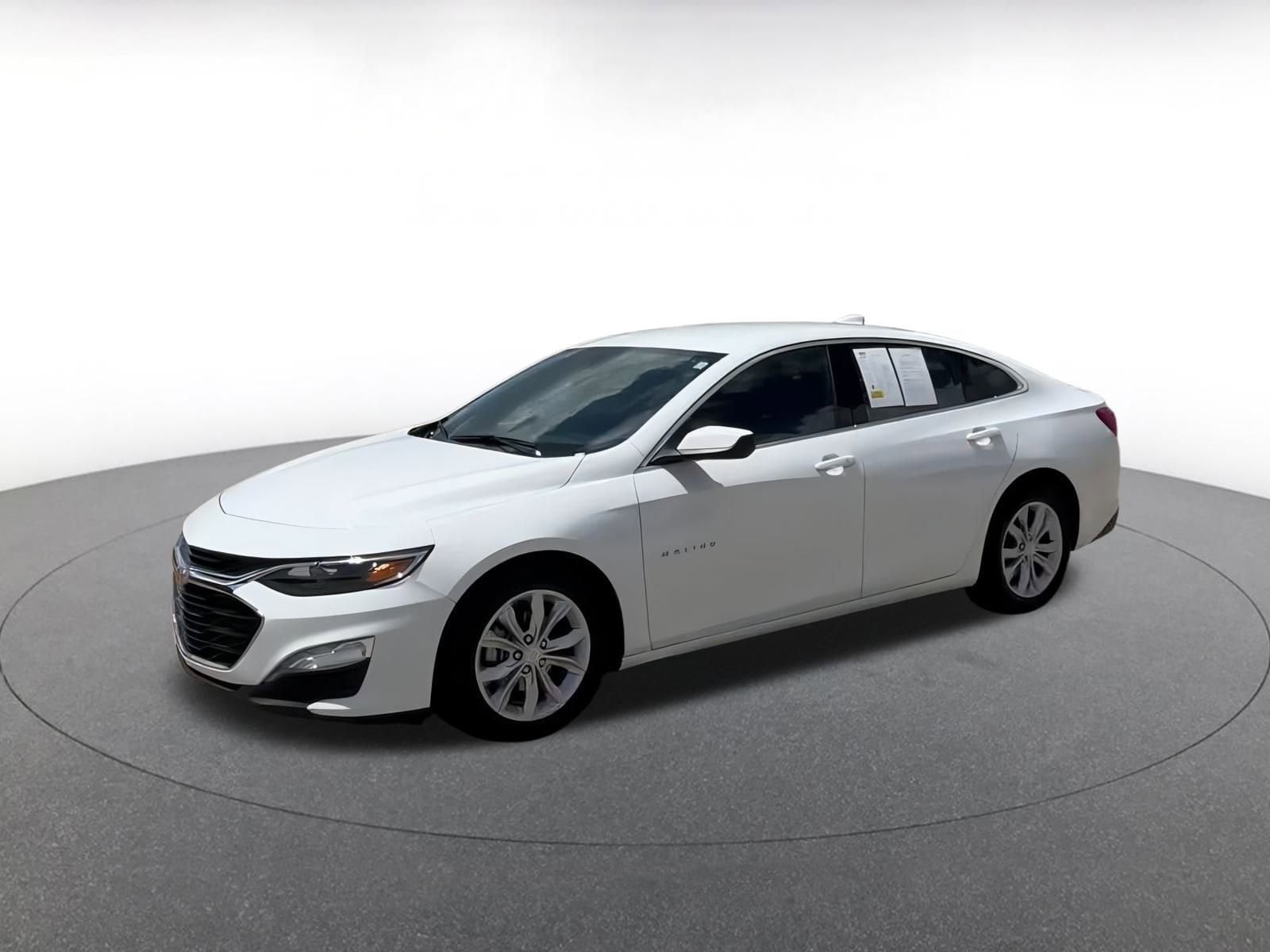 Thumbnail: 2024 Chevrolet Malibu - 8