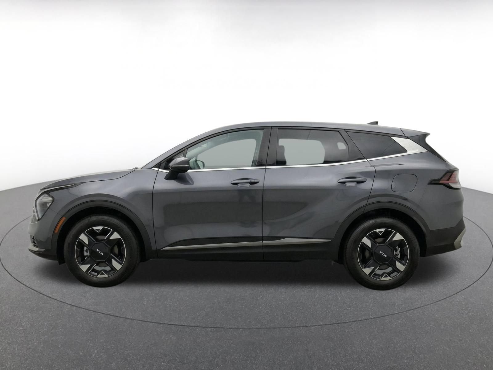 Thumbnail: 2026 Kia Sportage - 4