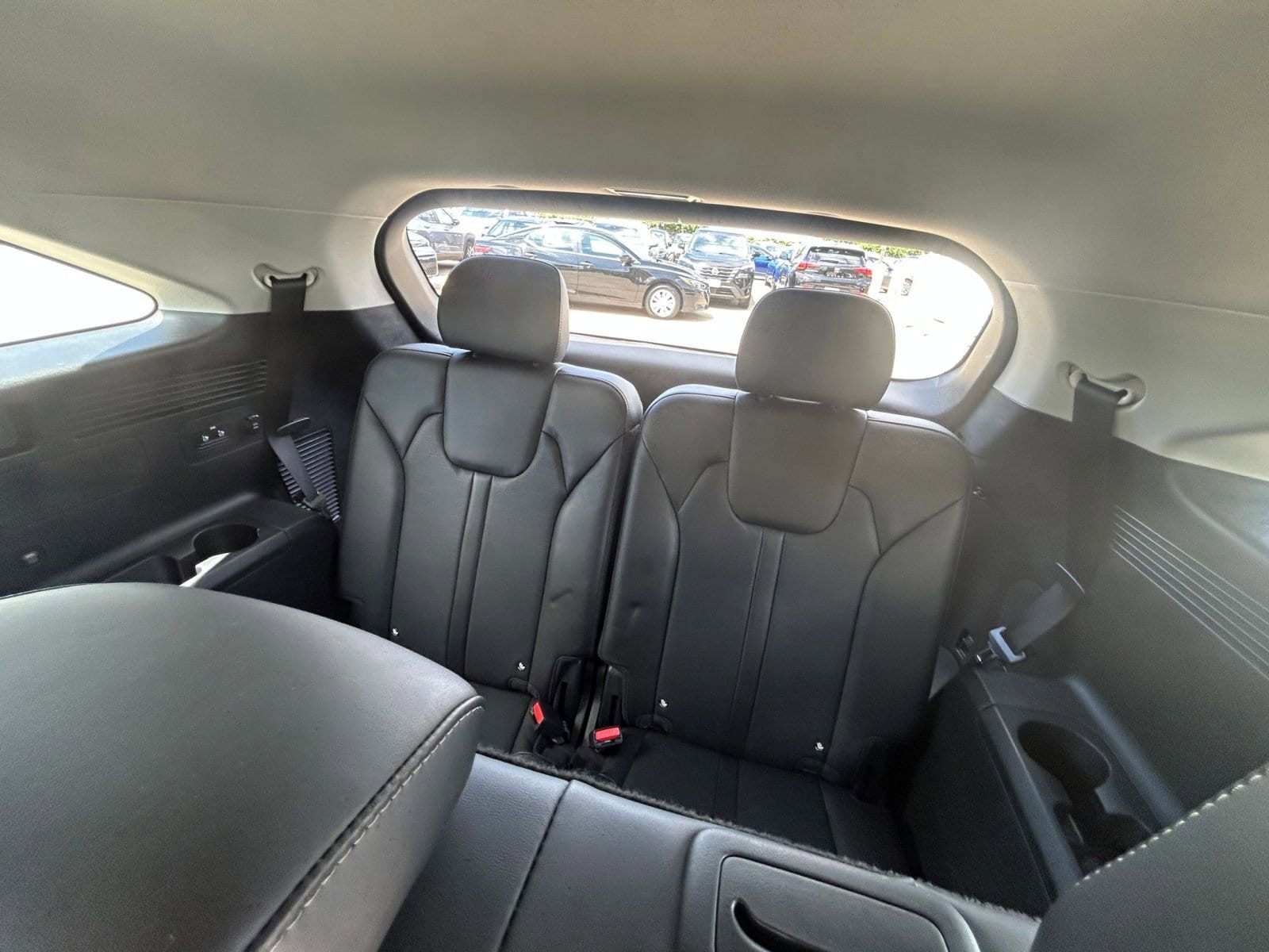 Thumbnail: 2024 Kia Sorento - 29