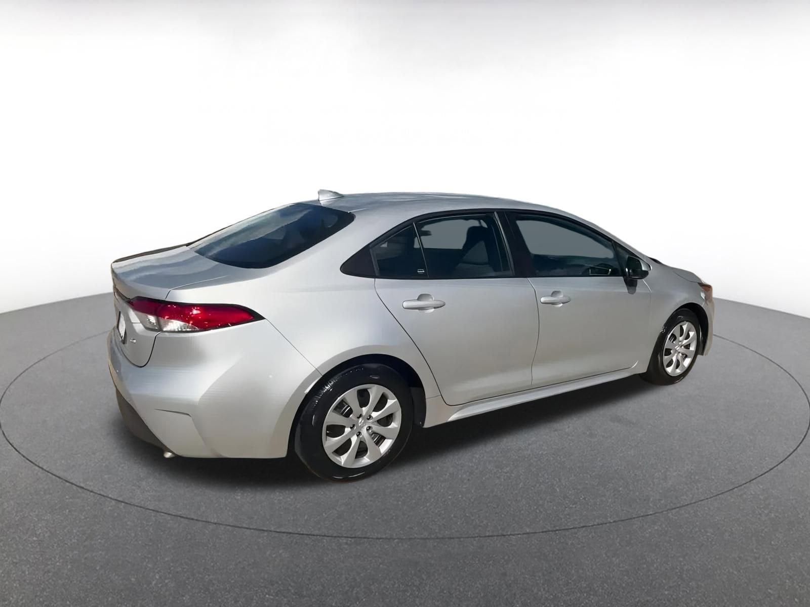 Thumbnail: 2025 Toyota Corolla - 14