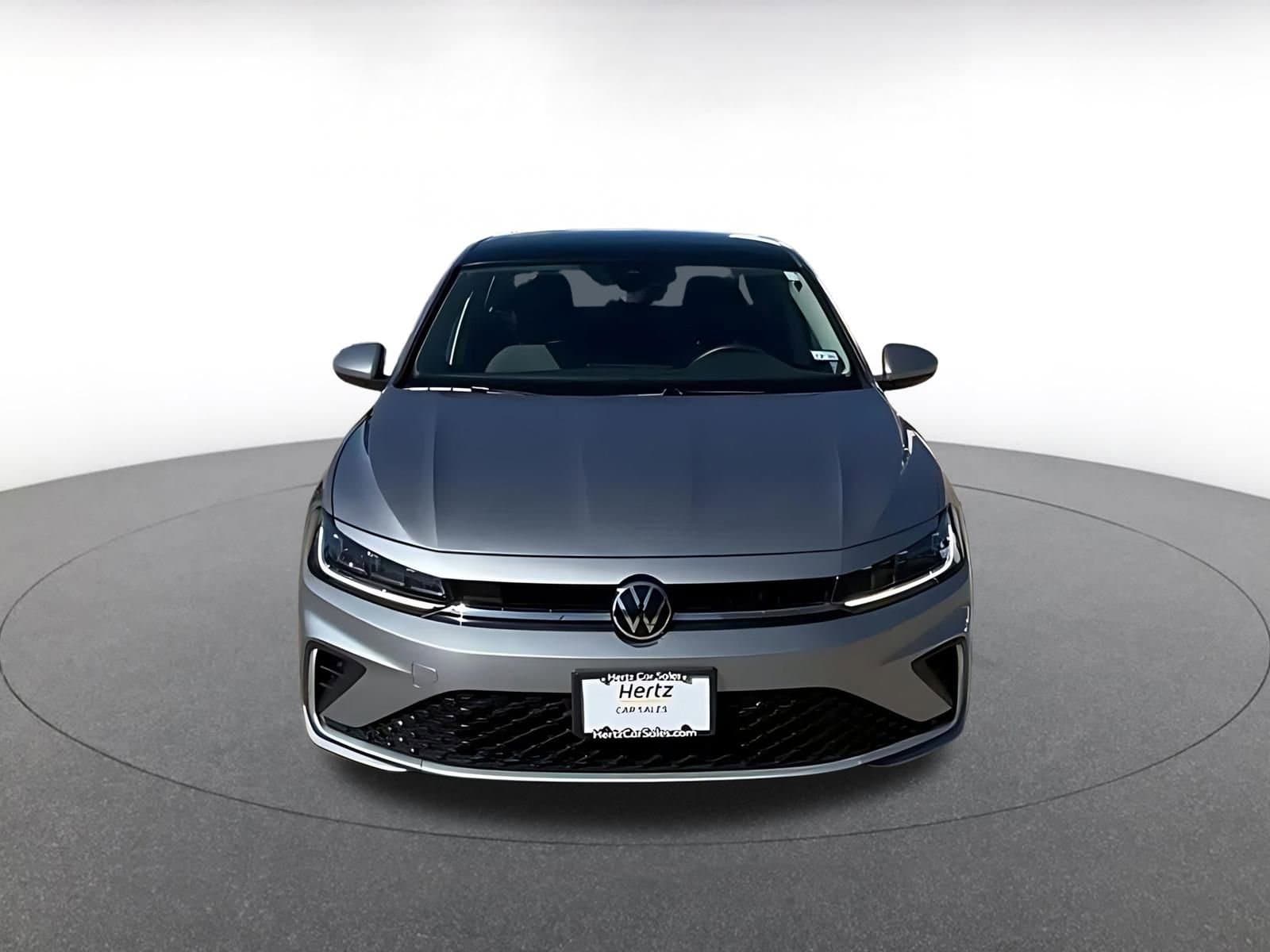 Thumbnail: 2025 Volkswagen Jetta - 4