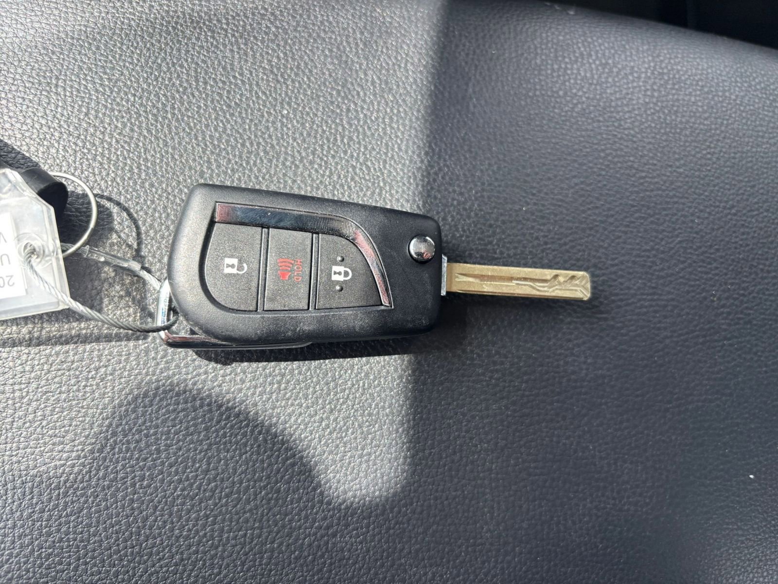 Thumbnail: 2025 Toyota RAV4 - 21