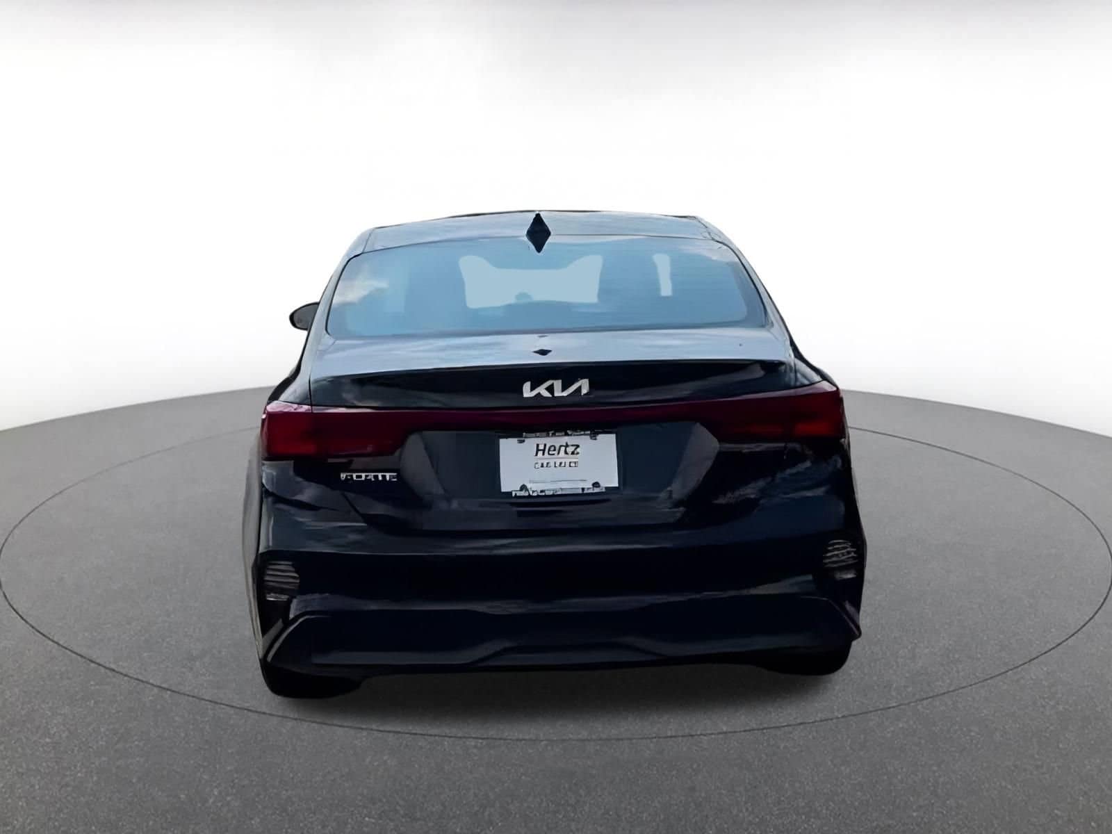 Thumbnail: 2024 Kia Forte - 7
