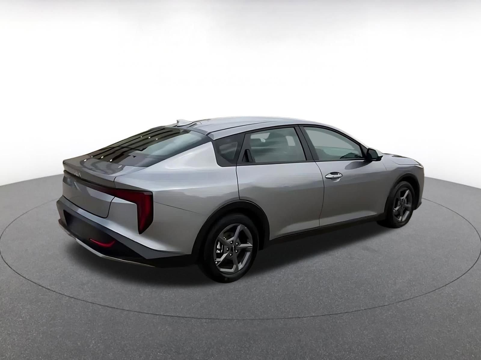 Thumbnail: 2025 Kia K4 - 15