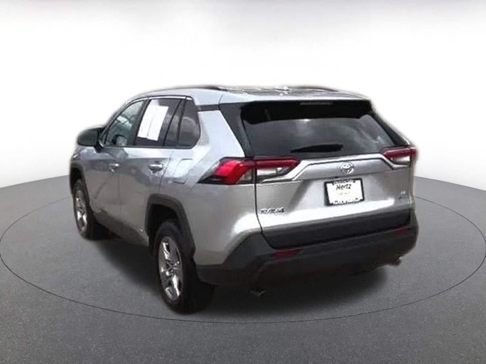 Thumbnail: 2025 Toyota RAV4 - 11