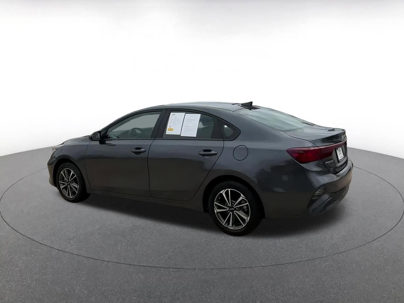2024 Kia Forte LXS 8
