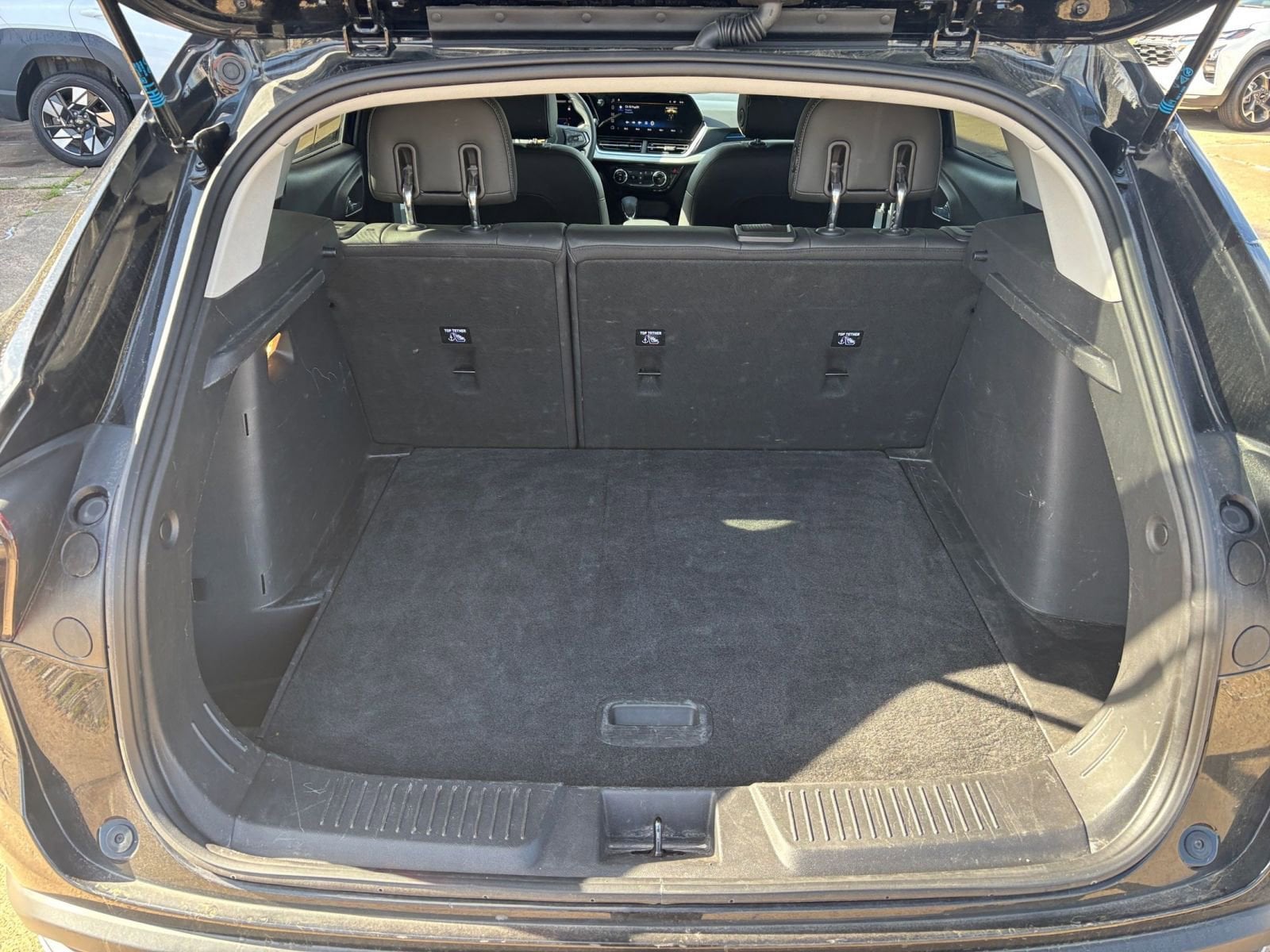 Thumbnail: 2025 Chevrolet Trax - 30