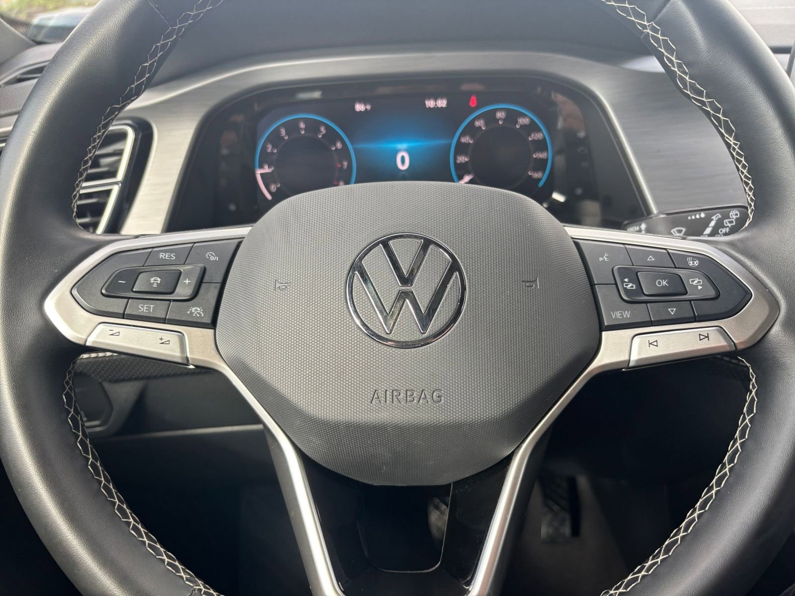 Thumbnail: 2025 Volkswagen Atlas - 28