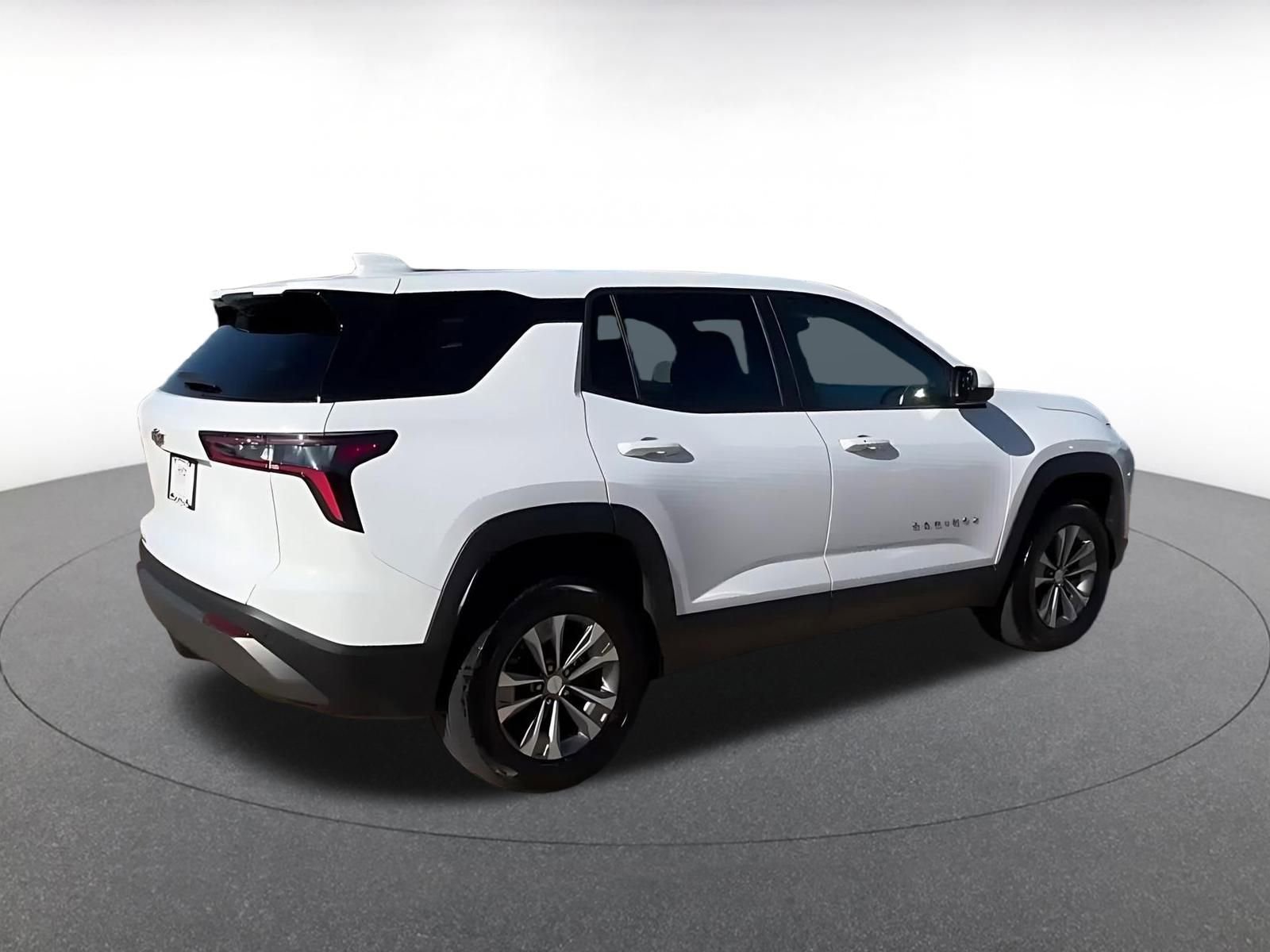 Thumbnail: 2025 Chevrolet Equinox - 11