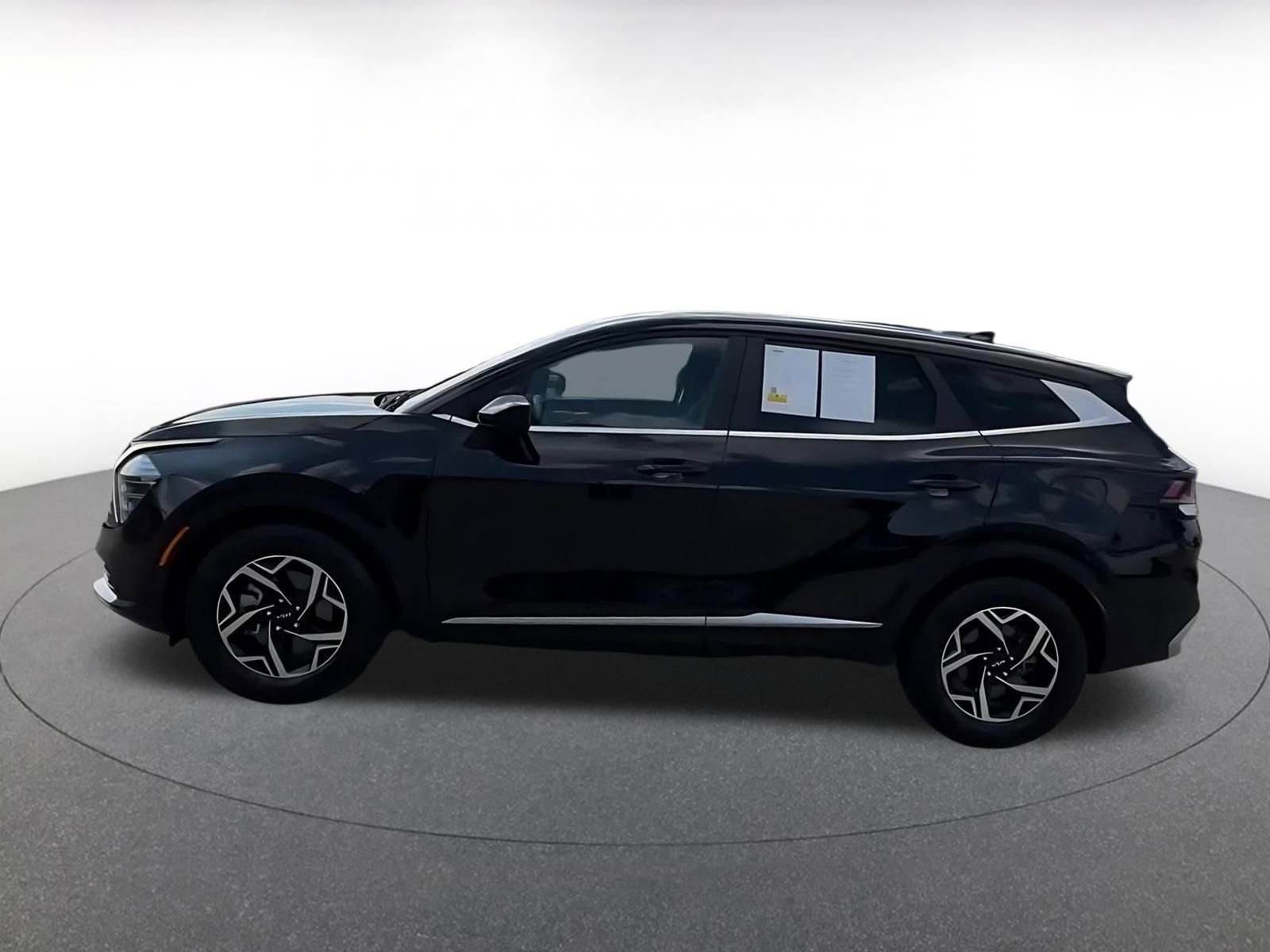 Thumbnail: 2025 Kia Sportage - 9