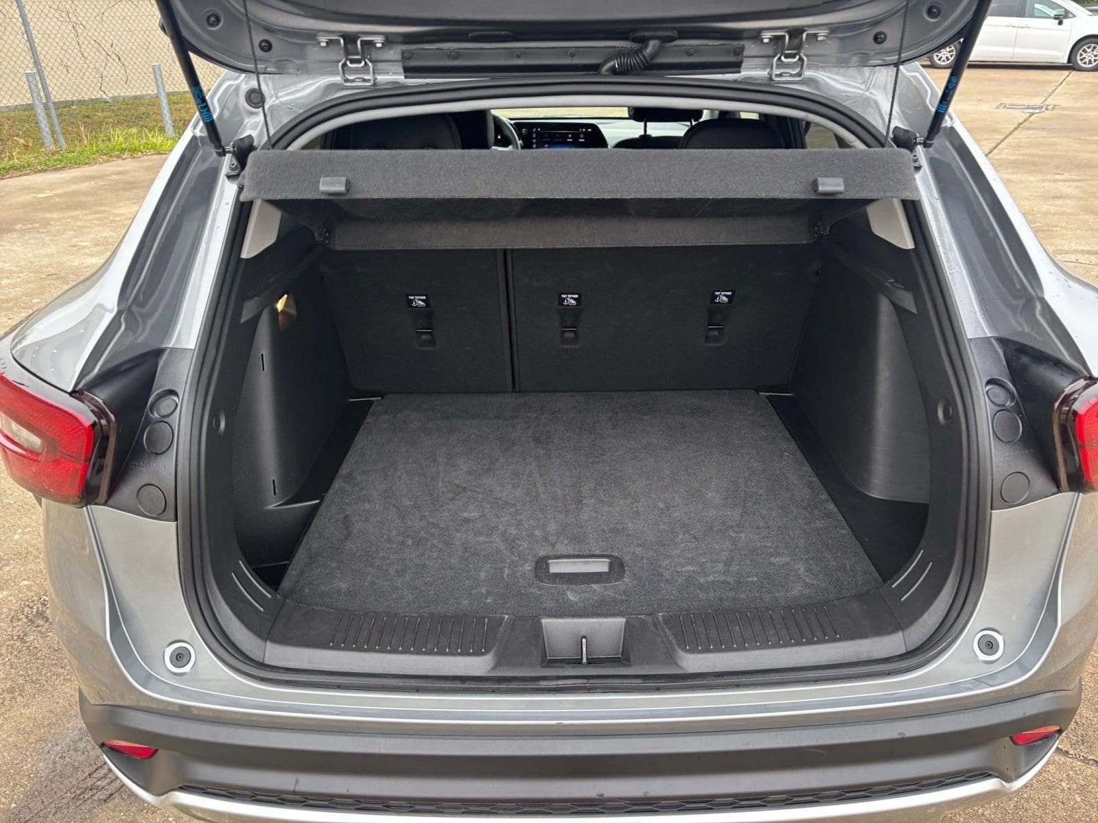 Thumbnail: 2025 Chevrolet Trax - 30