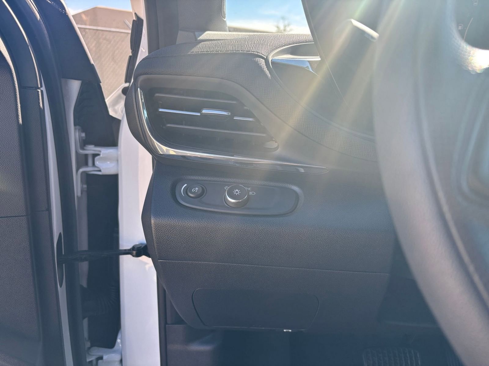 Thumbnail: 2025 Buick Envista - 32