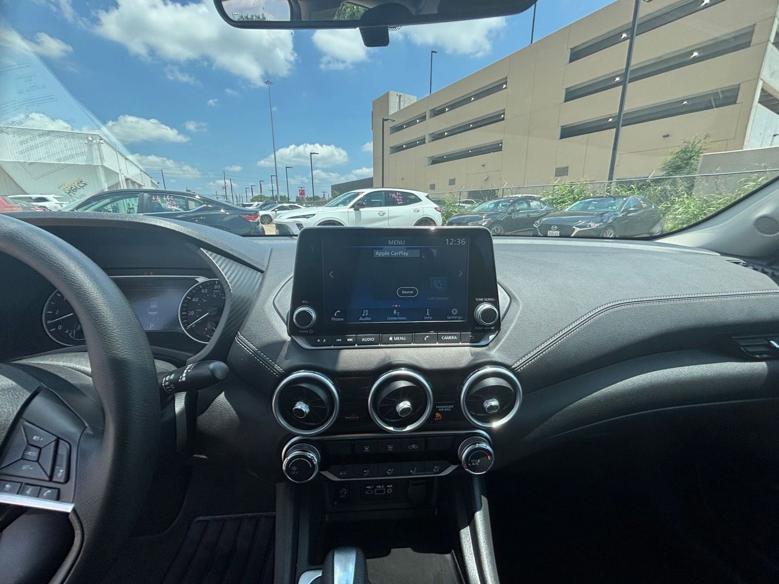 Thumbnail: 2024 Nissan Sentra - 26