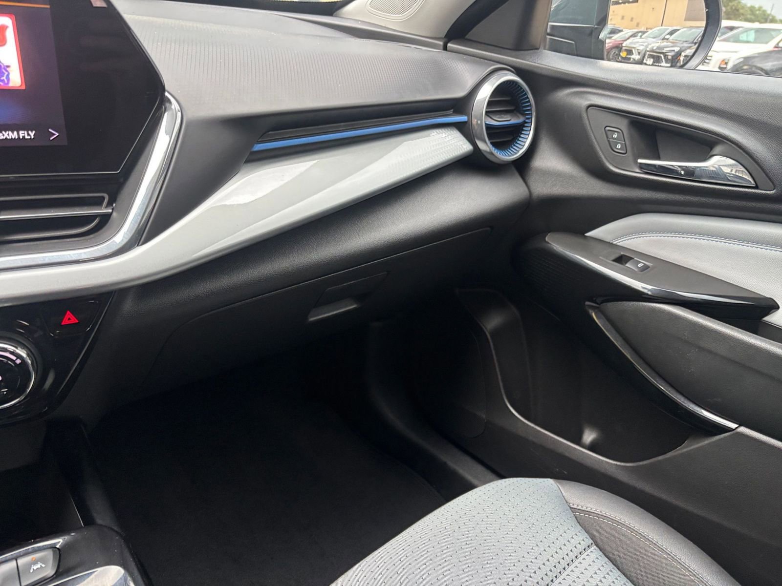 Thumbnail: 2025 Chevrolet Trax - 34