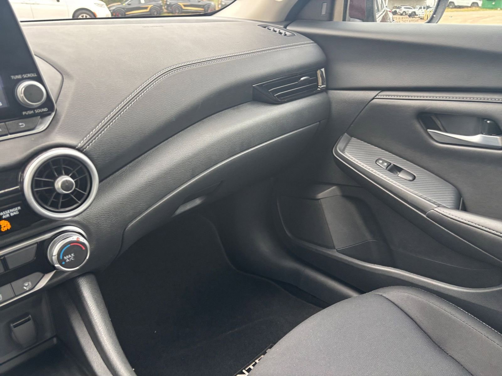 Thumbnail: 2025 Nissan Sentra - 33