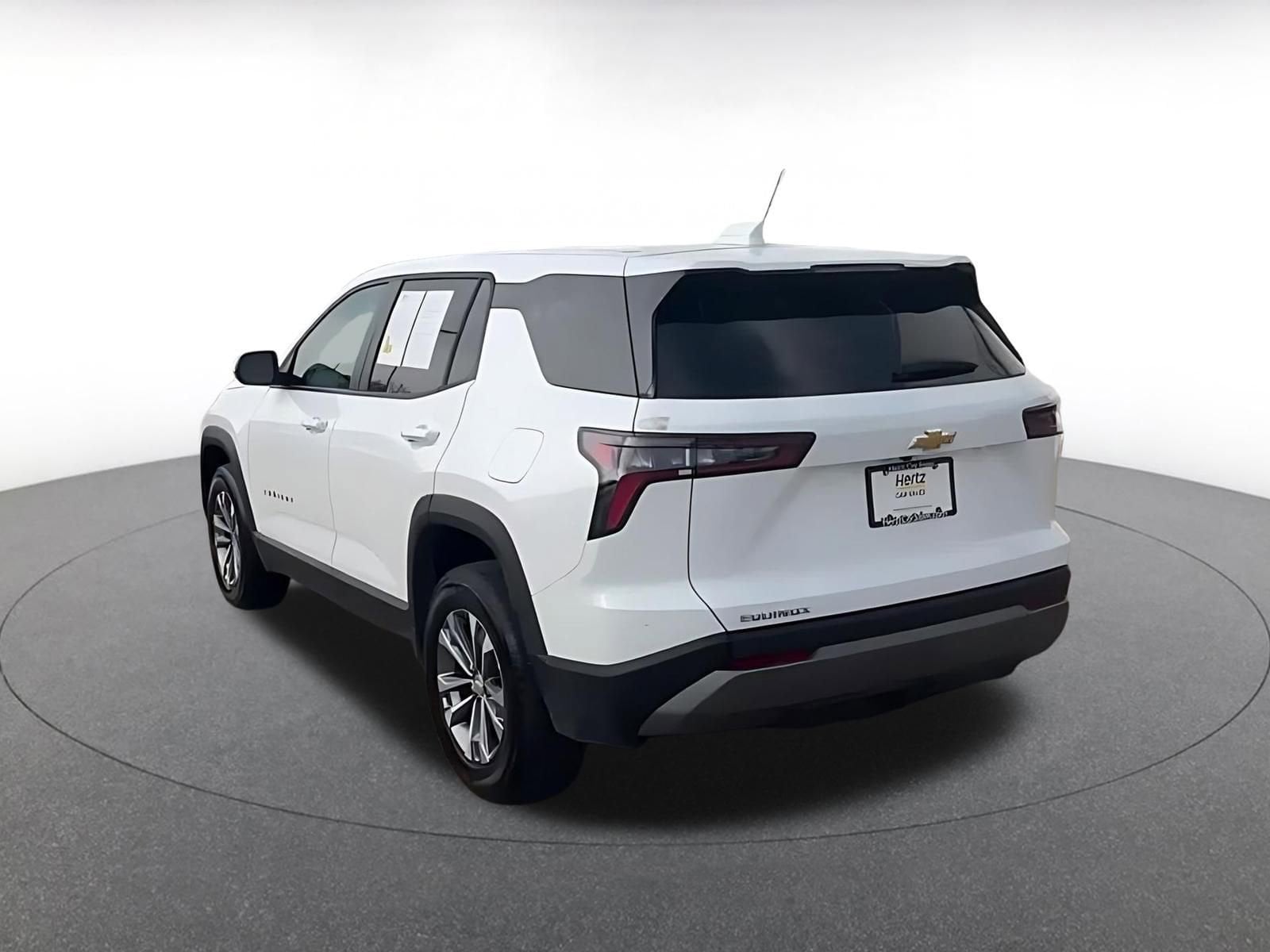 Thumbnail: 2025 Chevrolet Equinox - 11