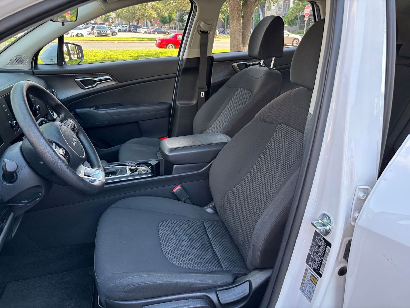 Thumbnail: 2025 Kia Sportage - 31