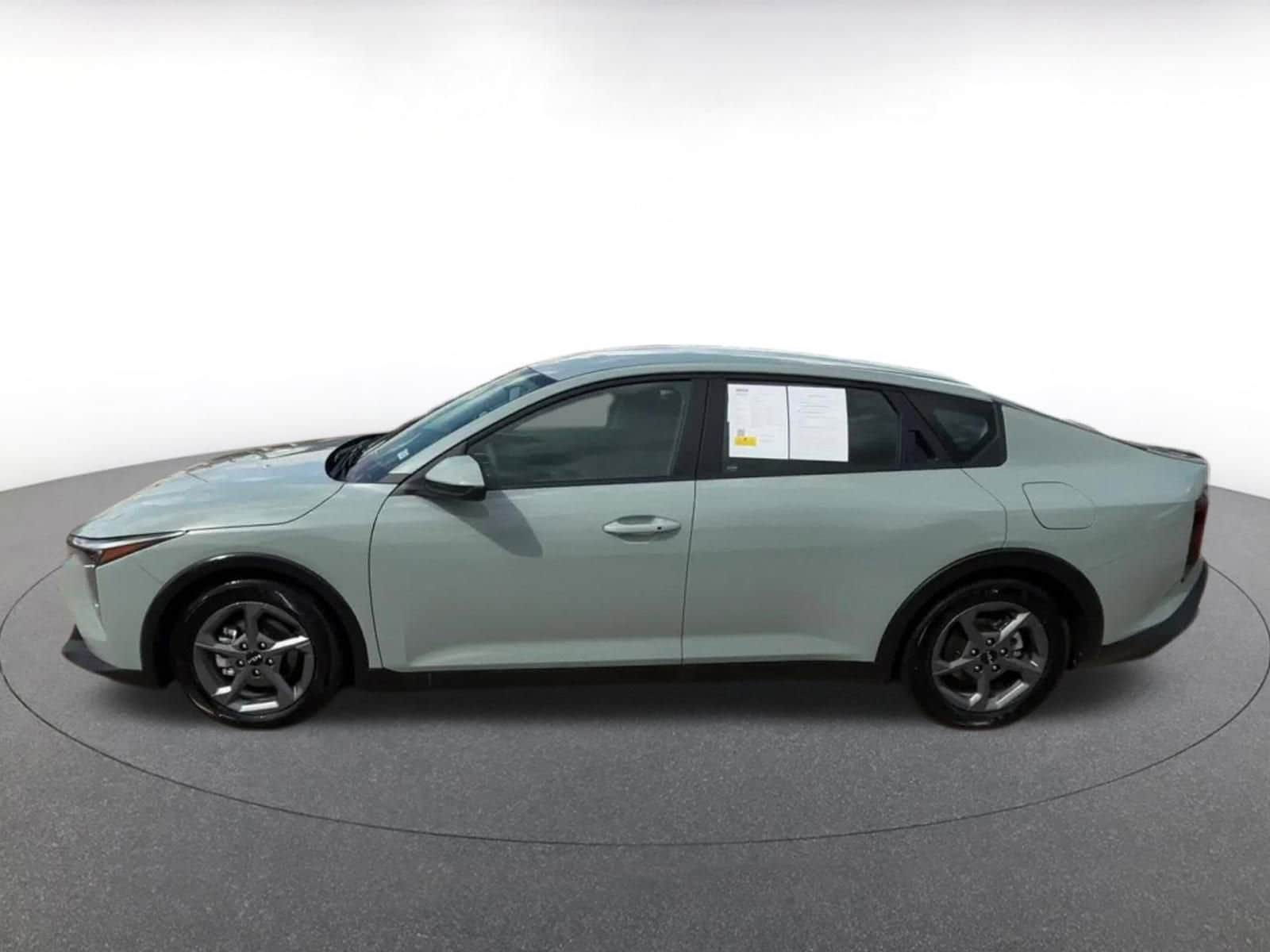 Thumbnail: 2025 Kia K4 - 8