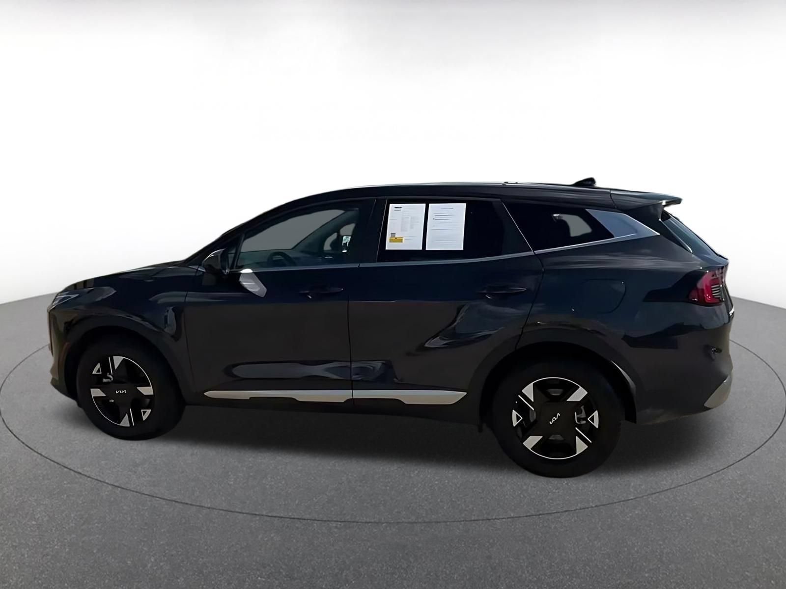 Thumbnail: 2026 Kia Sportage - 8
